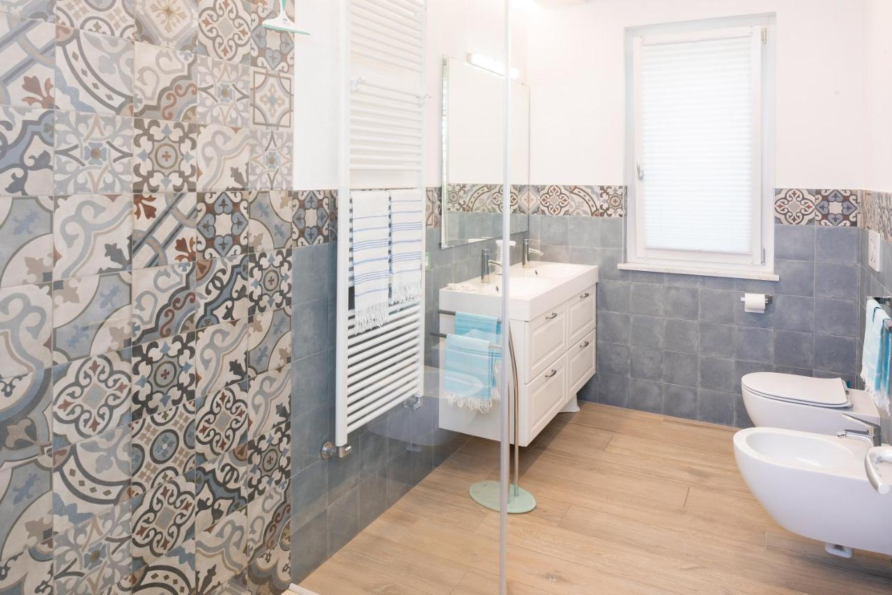 Villa Rosetta & Romeo Family Apartment コステロマーノ エクステリア 写真
